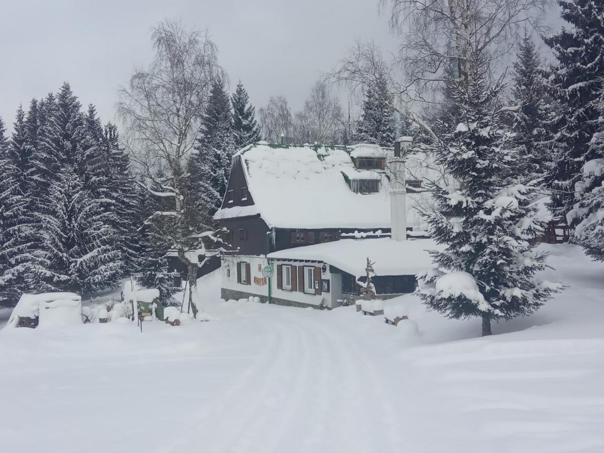 Penzion La Baita Branna Bagian luar foto